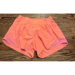 lululemon short. Size 6 Tall. Peach